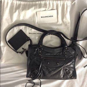 balenciaga mini city all black